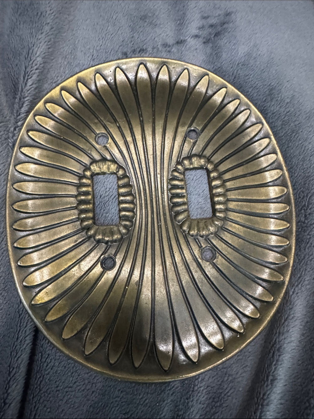 Antique-Style Brass Double Switch Plate Cover - Bronze Finish